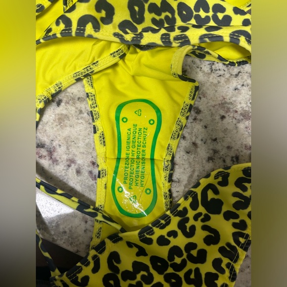 Icon Swim Neon Yellow Leopard Print Bikini - Picture 4 of 6